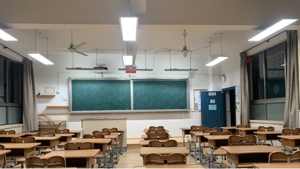 中小學(xué)教室照明改造，華輝教育照明打造教室優(yōu)質(zhì)照明光環(huán)境