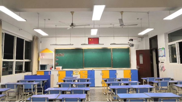 教室優(yōu)質(zhì)照明光環(huán)境怎樣為學(xué)生們的視力健康保駕護(hù)航？